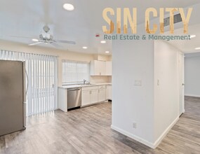 1404 Santa Anita Dr-Unit -#C in Las Vegas, NV - Building Photo - Building Photo