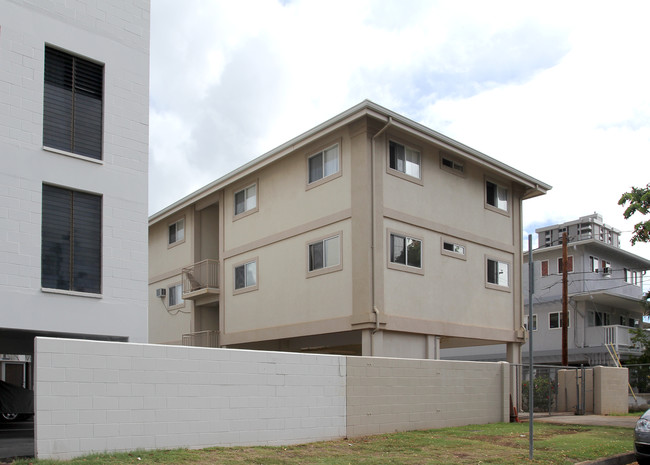 1926 Fern St in Honolulu, HI - Foto de edificio - Building Photo