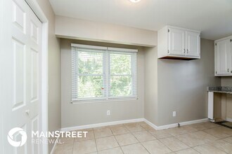 1561 Rose Garden Ln in Loganville, GA - Building Photo - Building Photo