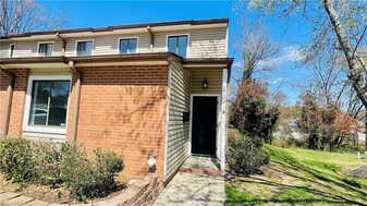 1732 N Hamilton St, Unit D in High Point, NC - Building Photo