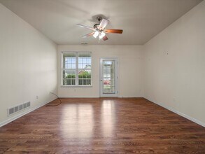 846 W Summerfield Gln Cir in Ann Arbor, MI - Building Photo - Building Photo
