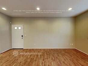 13280 Dronfield Ave in Los Angeles, CA - Building Photo - Building Photo