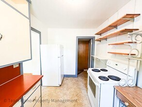 811 E 6th St in Moscow, ID - Building Photo - Building Photo