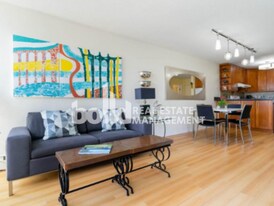 950 Drake St in Vancouver, BC - Building Photo