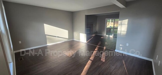 412 Lakeside Dr in East Stroudsburg, PA - Building Photo - Building Photo