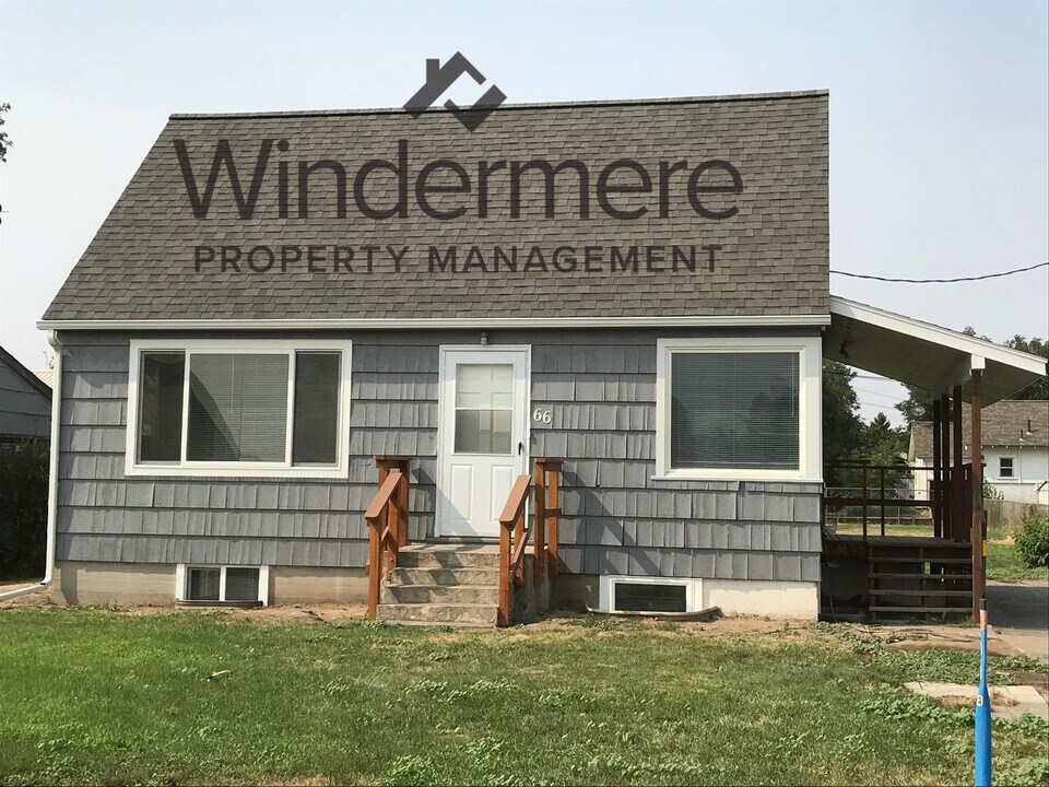 66 Blalock Dr in Walla Walla, WA - Building Photo