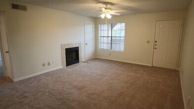 340 Forestway Cir in Altamonte Springs, FL - Foto de edificio - Building Photo