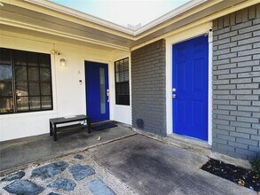 12411 Turtle Rock Rd, Unit A in Austin, TX - Building Photo - Building Photo