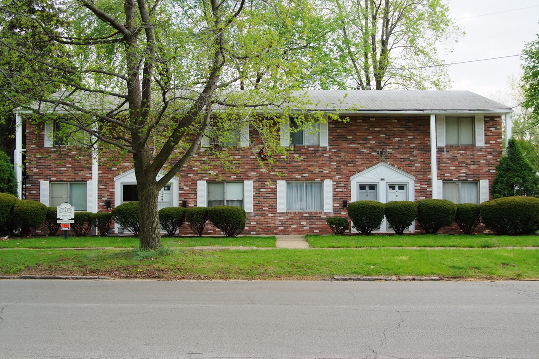 Colony in Elyria, OH - Building Photo