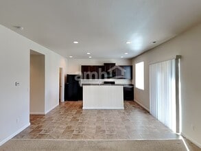 359 York St in Woodland, WA - Building Photo - Building Photo