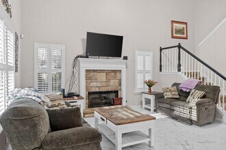 66 Woodmont Ln in Jefferson, GA - Building Photo - Building Photo