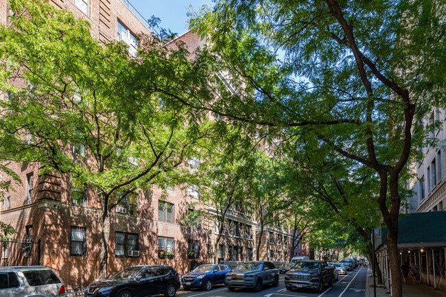 The Cambria in New York, NY - Building Photo - Building Photo