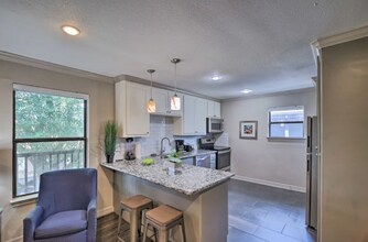 2211 Blodgett St in Houston, TX - Building Photo - Building Photo