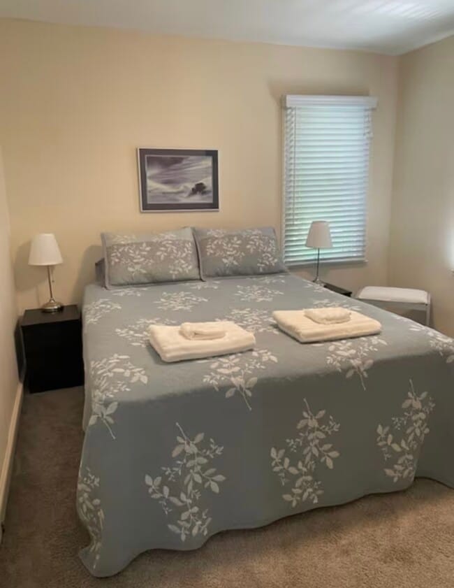 property at 213 S 7th St