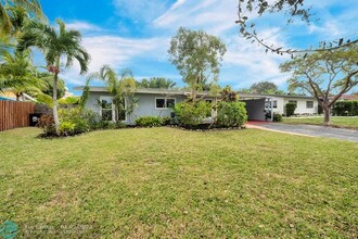 4730 NE 18th Terrace in Fort Lauderdale, FL - Building Photo - Building Photo