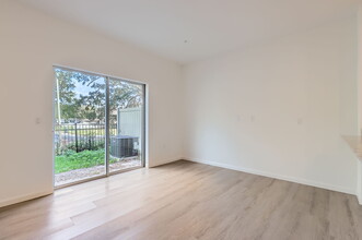 1213 Southstation Pl in Pine Castle, FL - Building Photo - Building Photo