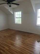 127 E Pamela Dr in Lafayette, LA - Building Photo - Building Photo