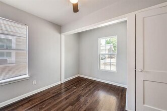 2725 Toronto St in Fort Worth, TX - Building Photo - Building Photo
