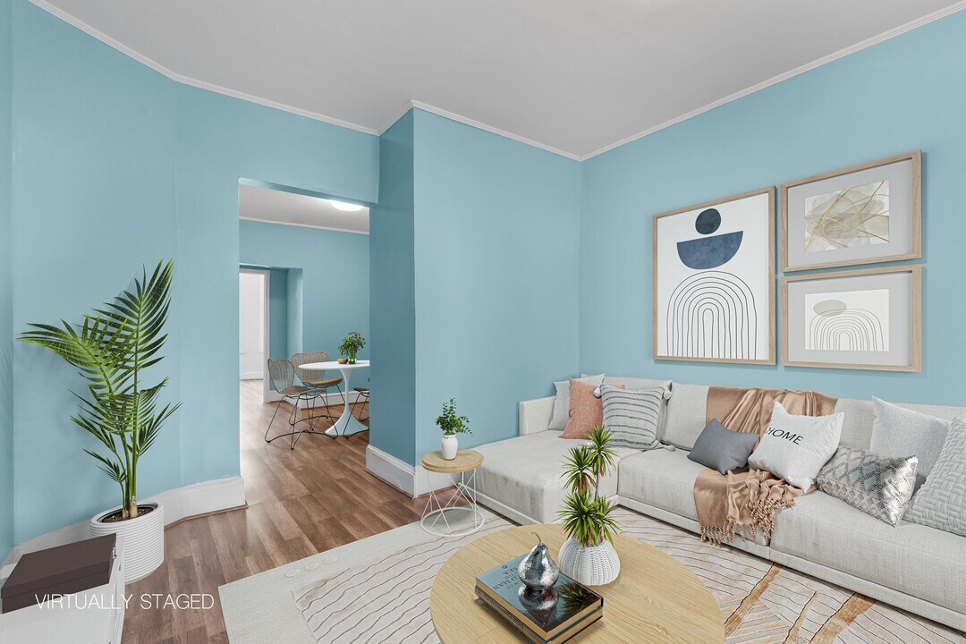122 Mallory Ave in Jersey City, NJ - Building Photo