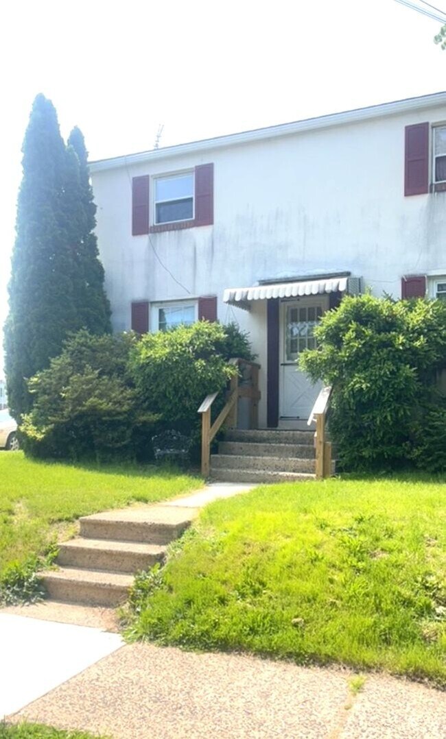 property at 125 Lemon St