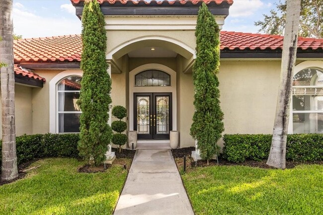 property at 198 Promenade Cir