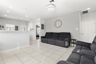 241 El Dorado Rd in Jarrell, TX - Building Photo - Building Photo