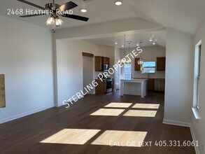 2468 Heather Rd in Blanchard, OK - Foto de edificio - Building Photo