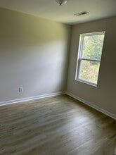 1670 Sandersted Village Cir in Winston-Salem, NC - Building Photo - Building Photo