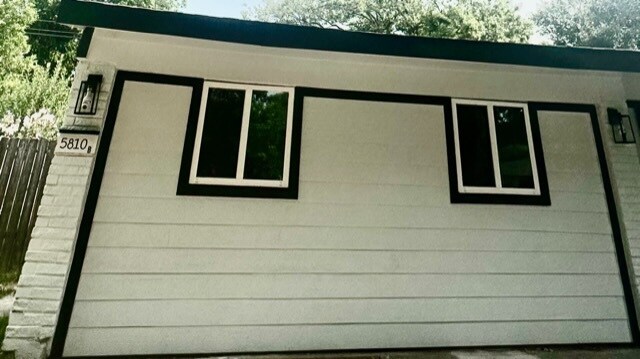 5810 W Bellfort Ave, Unit Efficiency in Houston, TX - Building Photo