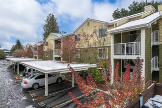 Veridian Cove in Seattle, WA - Building Photo - Building Photo