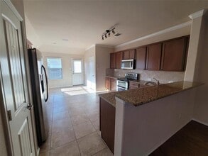 8913 Eastwood Ave in Cross Roads, TX - Building Photo - Building Photo