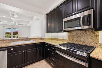 2801 Via Calderia in Palm Desert, CA - Building Photo - Building Photo