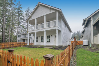 10-90 E Compass Ln in Allyn, WA - Building Photo - Building Photo