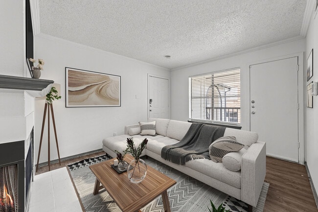 Harper Apartments in Dallas, TX - Building Photo - Building Photo