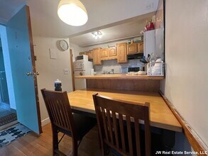 11 Commonwealth Ct, Unit 11 in Boston, MA - Building Photo - Building Photo