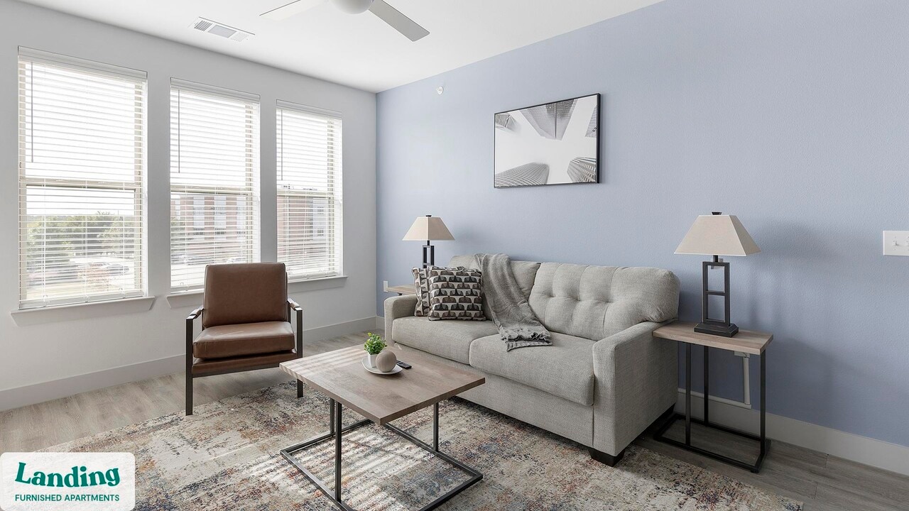 3351 Walton Dr in Corinth, TX - Foto de edificio