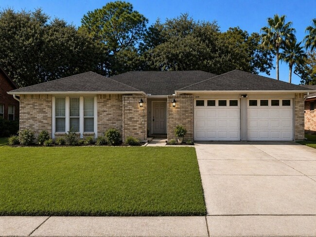 property at 309 Meadow Wood Ct