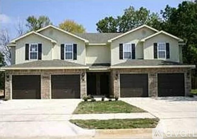 2004 Azlin Pl in Siloam Springs, AR - Building Photo - Building Photo