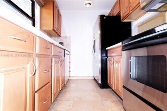 1439 West Ave in Miami Beach, FL - Building Photo - Building Photo