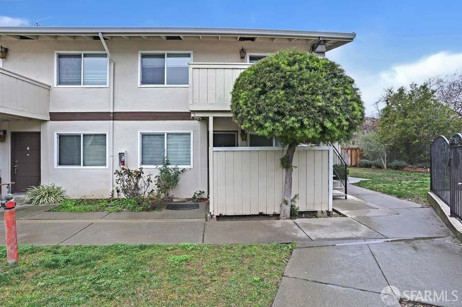 46728 Crawford St in Fremont, CA - Building Photo