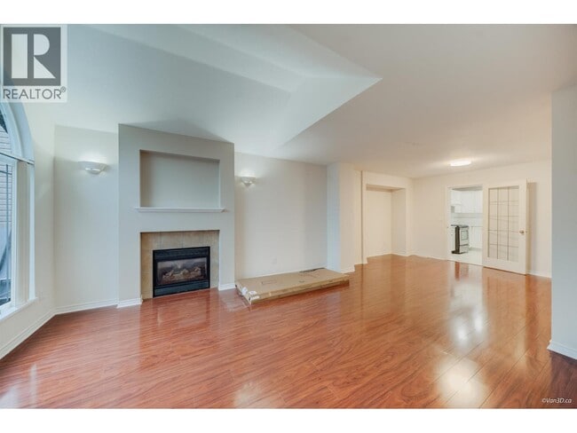 1208 Yangtze Pl in Port Coquitlam, BC - Building Photo - Building Photo