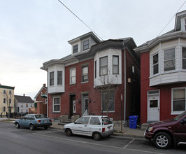 140 N Locust St in Hagerstown, MD - Building Photo - Building Photo