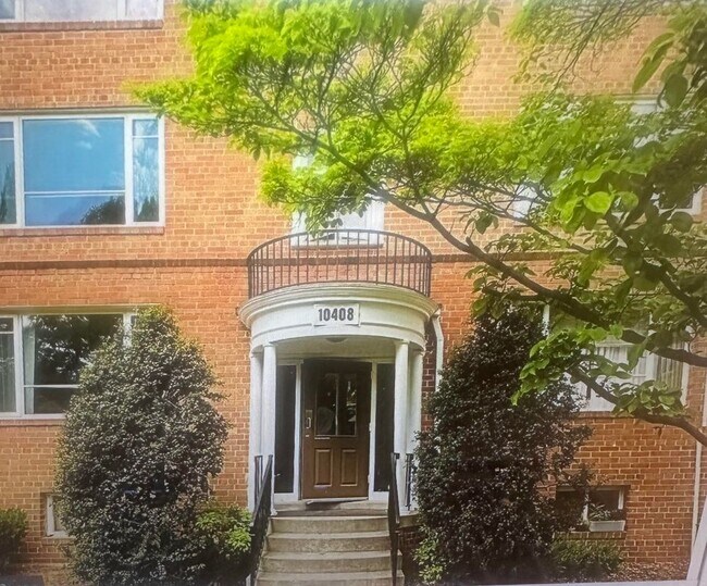 property at 10408 Montrose Ave