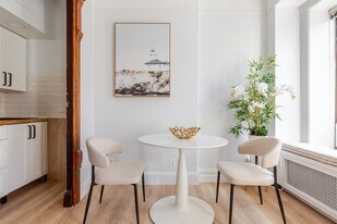 177 Waverly Pl, Unit SI FL2-ID1594068P in New York, NY - Building Photo