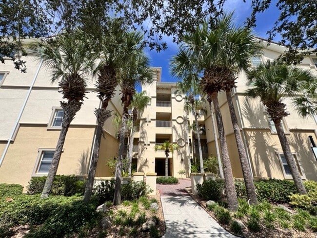 property at 115 Riverview Bend S