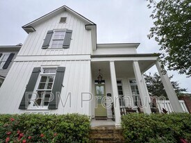 1142 Memorial Sq in Zachary, LA - Building Photo