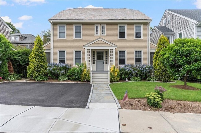 property at 23 Pell St