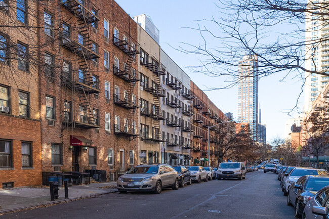 522 E 88th St in New York, NY - Foto de edificio - Building Photo