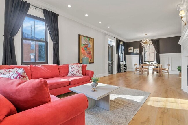property at 700 Mohawk St