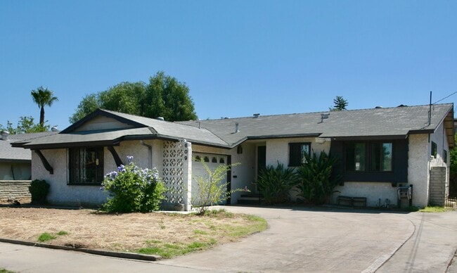 property at 609 Alderson St